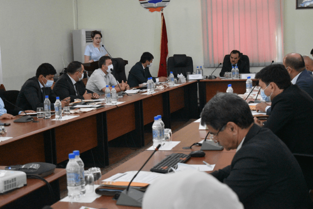Seminar in Tajikistan on the organised recruitment of labour migrants